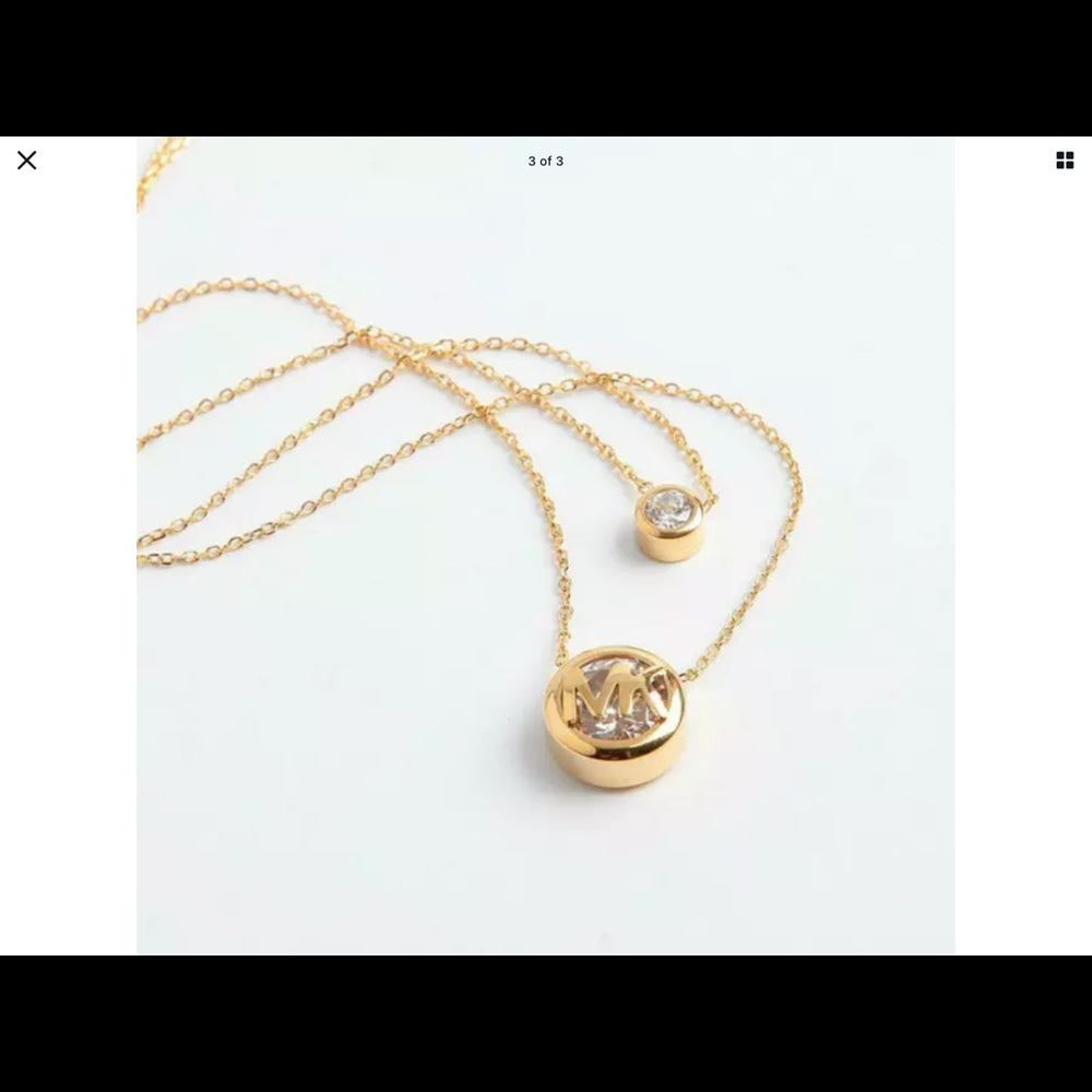 - Necklace - Picture 3 of 3